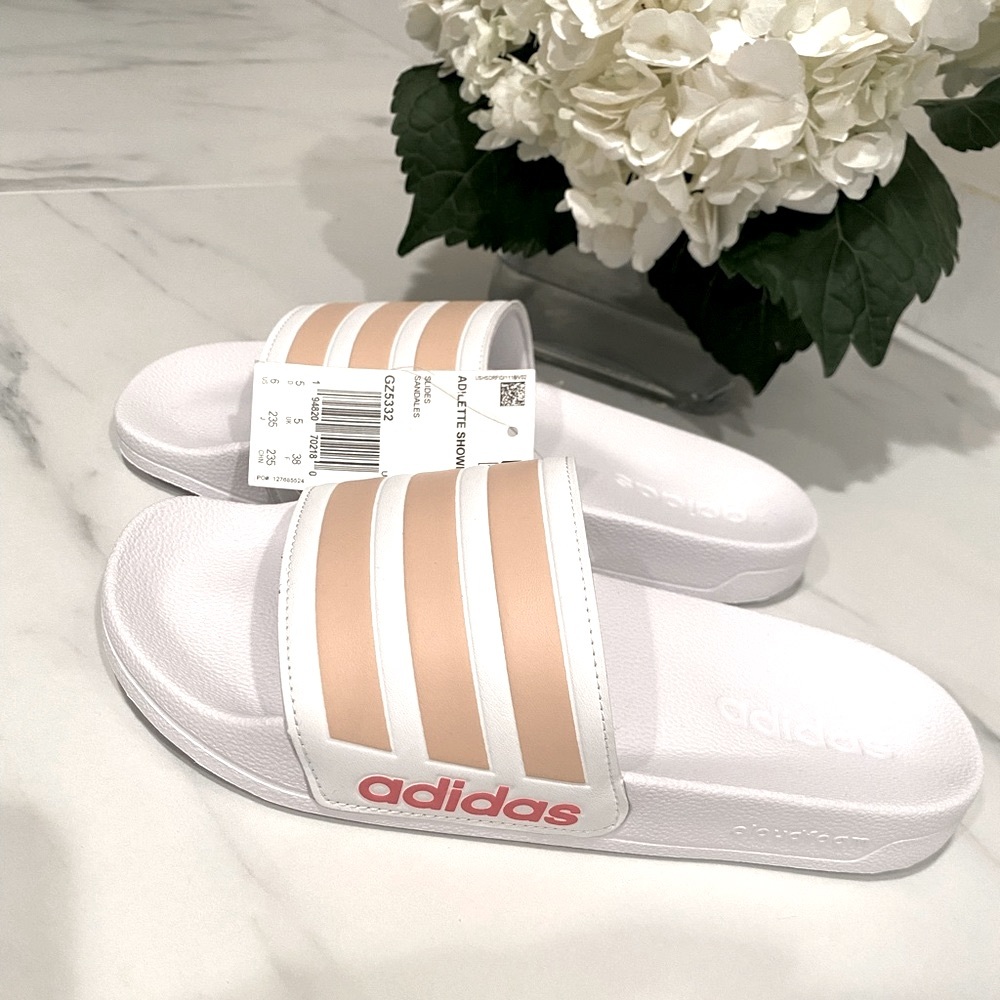 Adidas Adilette Slides